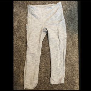 Lululemon Speed Up Crop